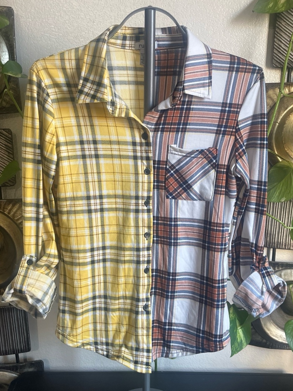 Rue21 Two-Tone Plaid Button-Up Shirt in Yellow and Brown